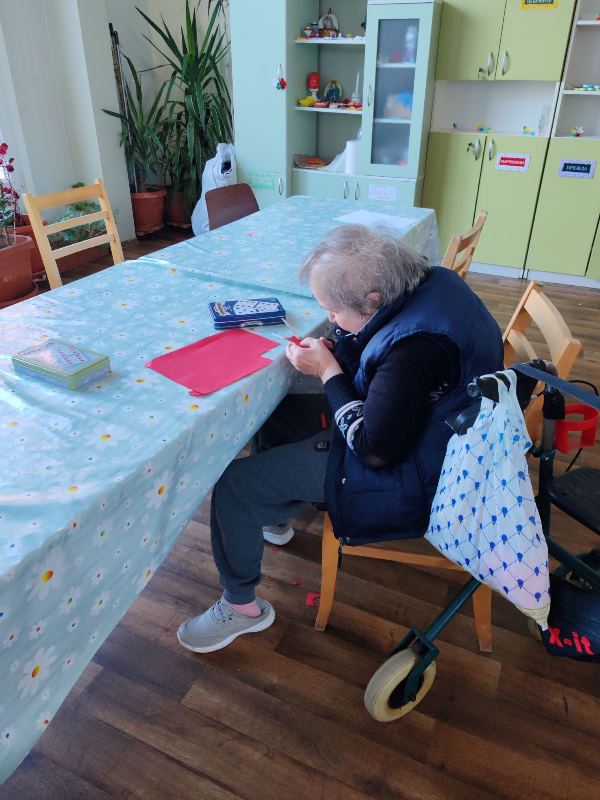 razni-24