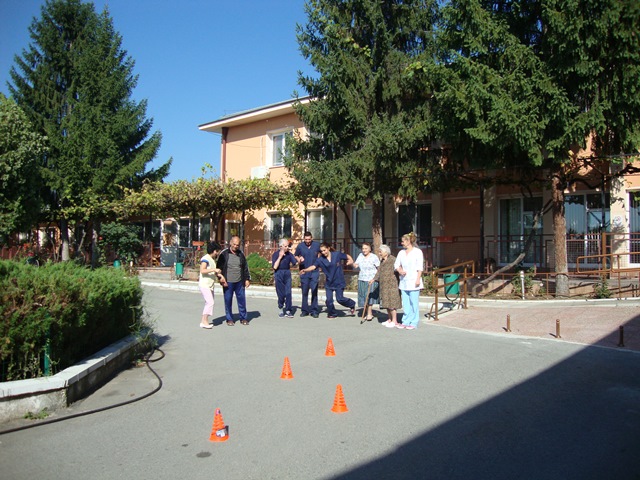 2014-08-27 01