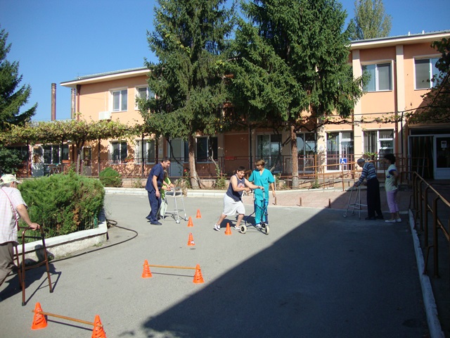2014-08-27 11