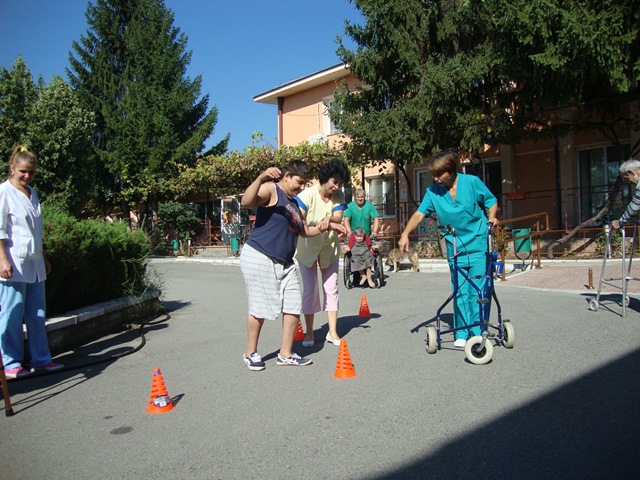 2014-08-27 14