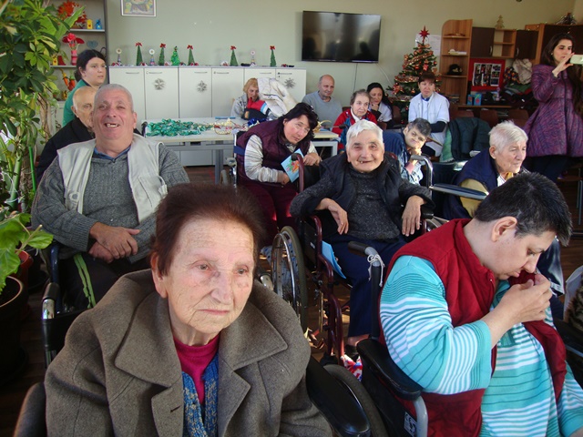 2012-12-21 1ijuni 21