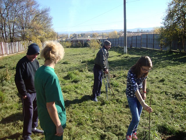 dobrovolci gradina2015 10
